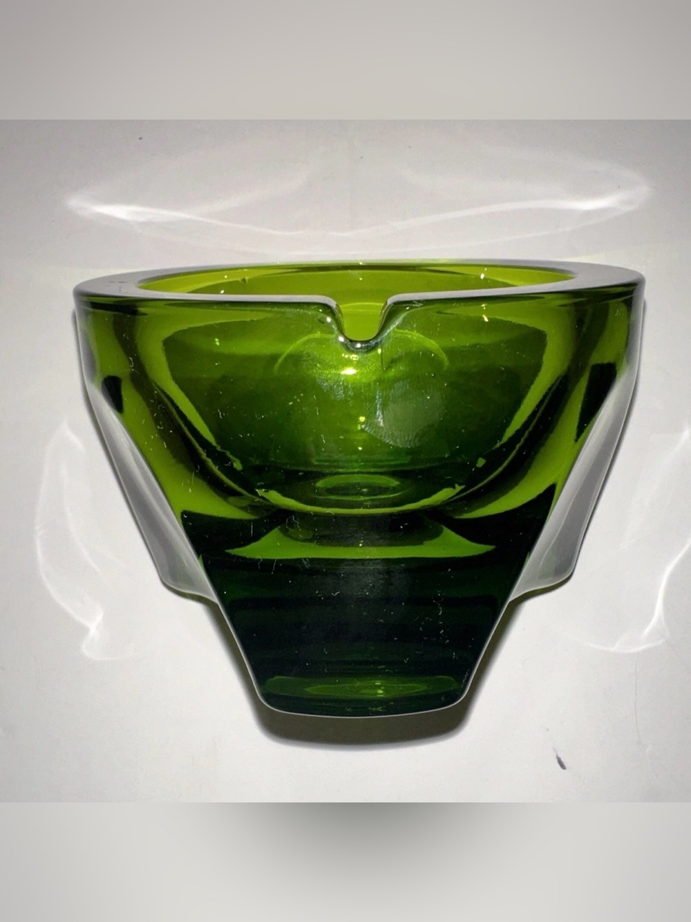 Vintage Viking Glass Avocado Green Curved Diamond Base 7034 Ashtray 5.5” MCM